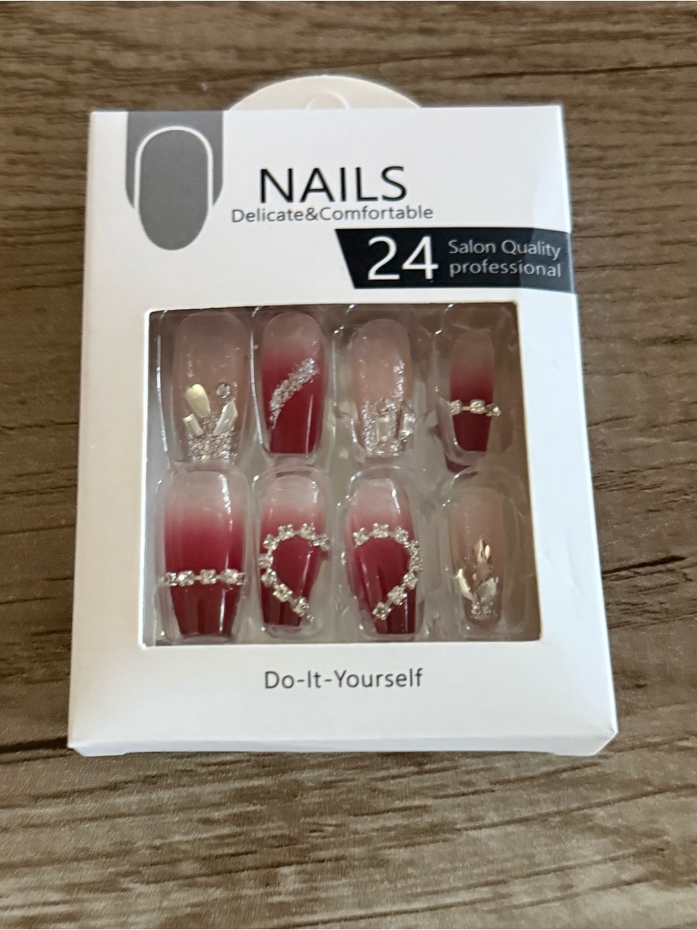 OmbrĂŠ Press On Nails